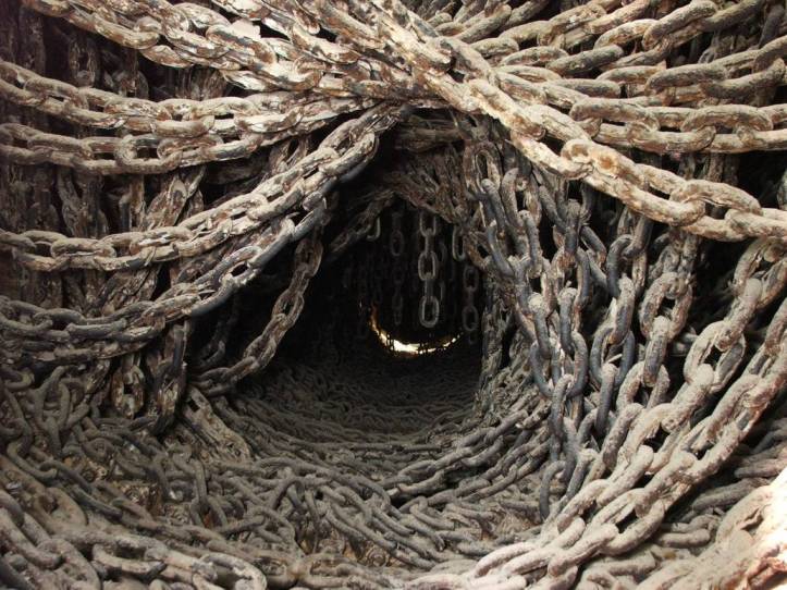 chains_by_baldrickthecunning_dbvfgz-pre