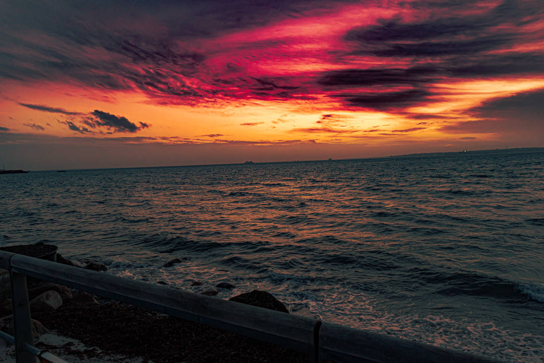 colors_in_the_sky_by_henkephotoart_deaxwje-pre